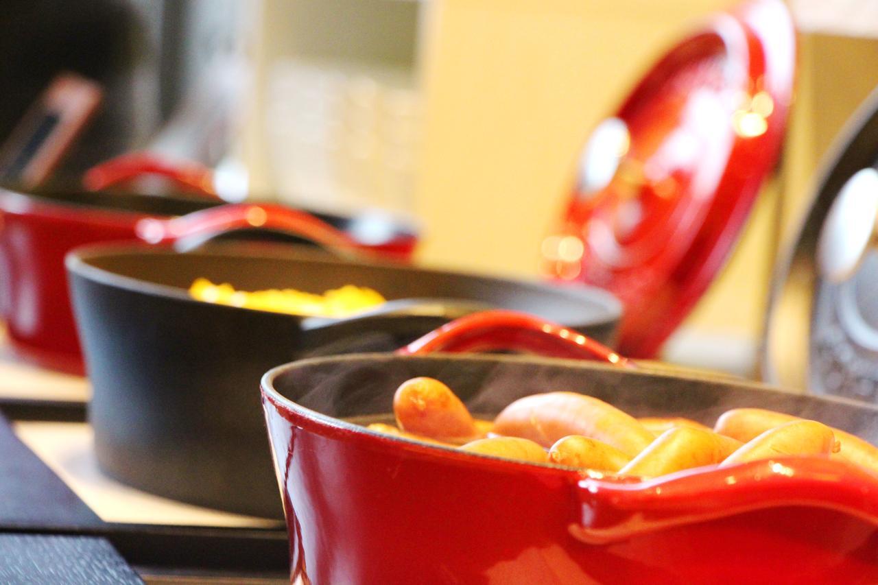 Omo7 Asahikawa By Hoshino Resorts Eksteriør bilde A Le Creuset cast iron casserole